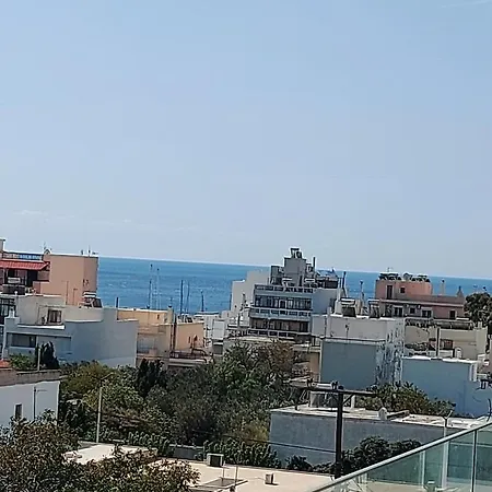 Athinais Каристос