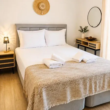 Apartment Athinais *